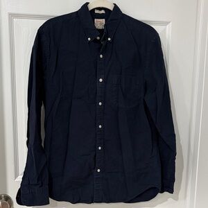 JCrew Men's Navy Blue Button-Down Shirt size Medium Broken-In Oxford slim